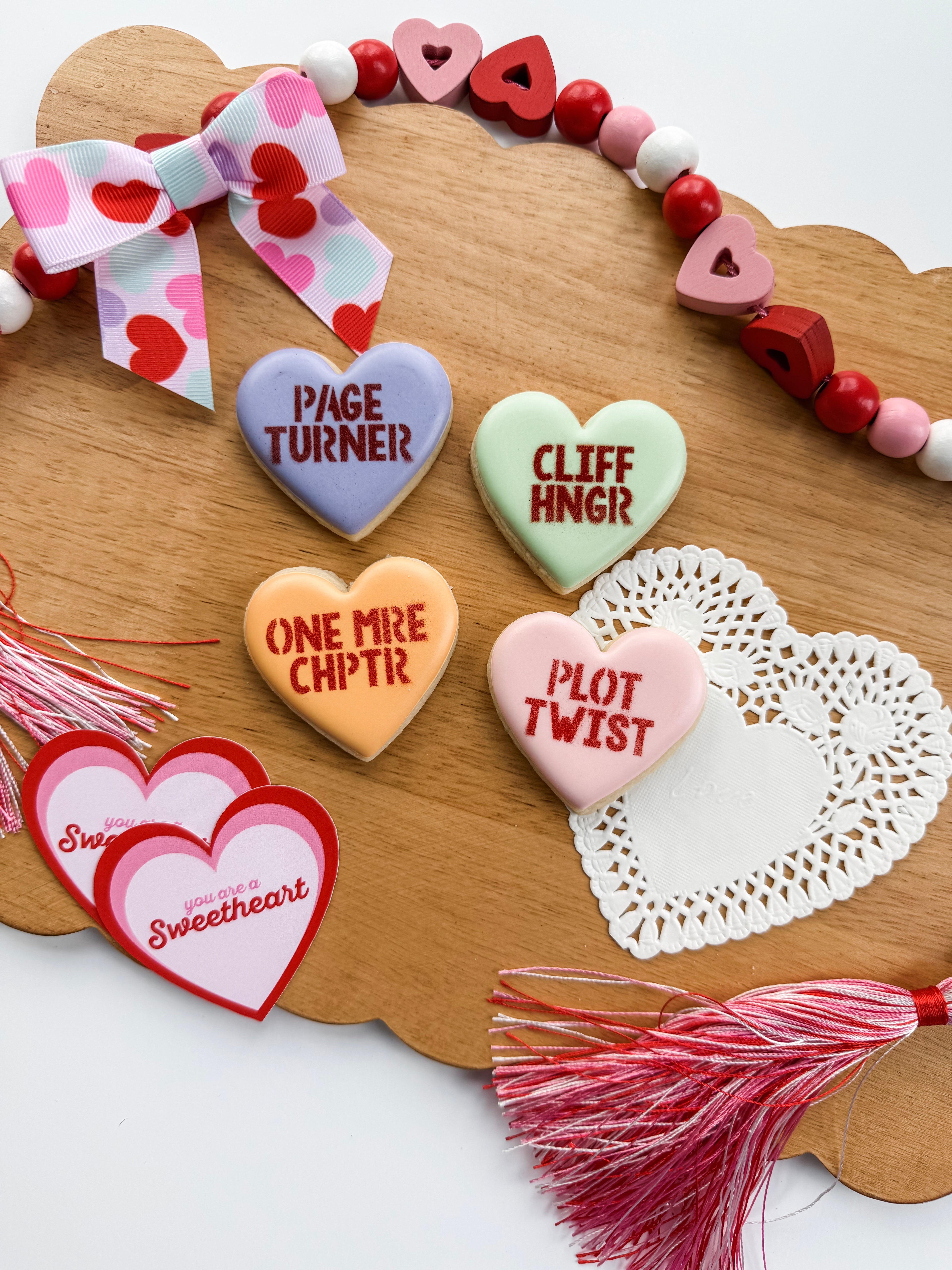 Bookworm Conversation Heart 4-pack